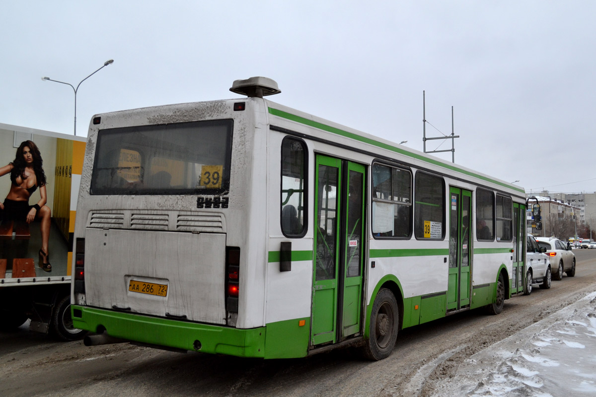 Тюменская область, ЛиАЗ-5256.25 № АА 286 72