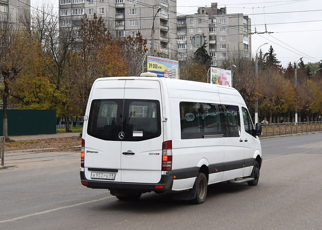 Tverská oblast, Luidor-22360C (MB Sprinter) č. А 953 РВ 69