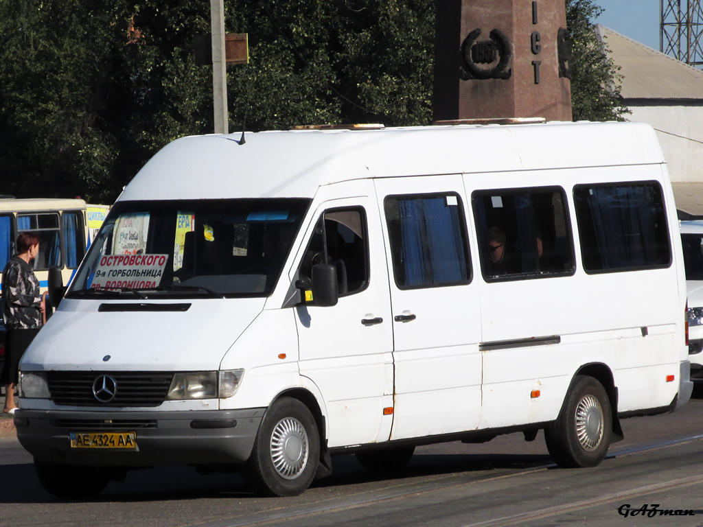 Днепропетровская область, Mercedes-Benz Sprinter W903 310D № 4511