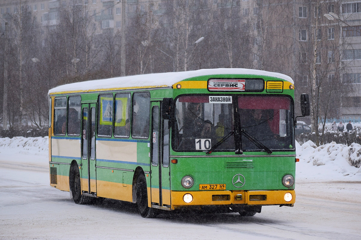 Тверская область, Mercedes-Benz O305 № АМ 327 69