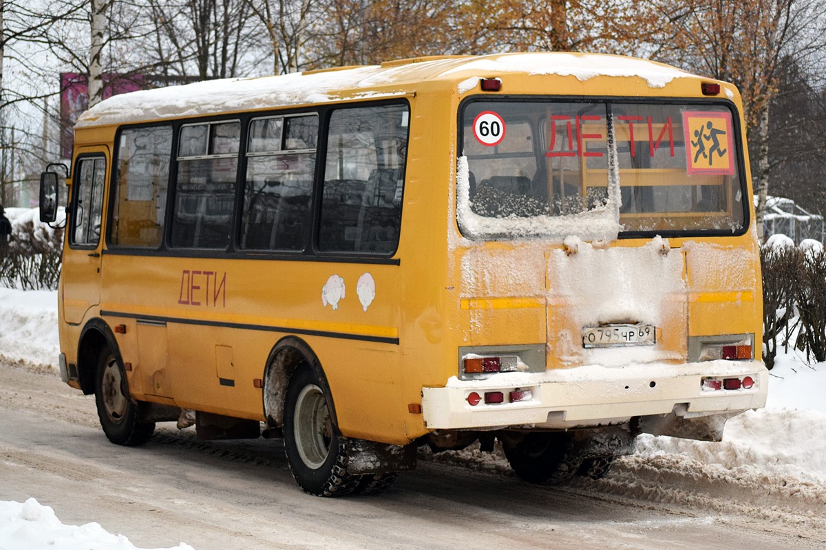 Тверская область, ПАЗ-32053-70 № О 795 НР 69