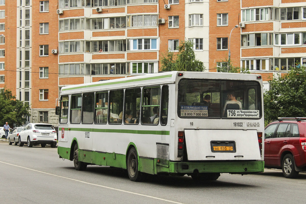 Moskva, LiAZ-5256.25 č. 161022