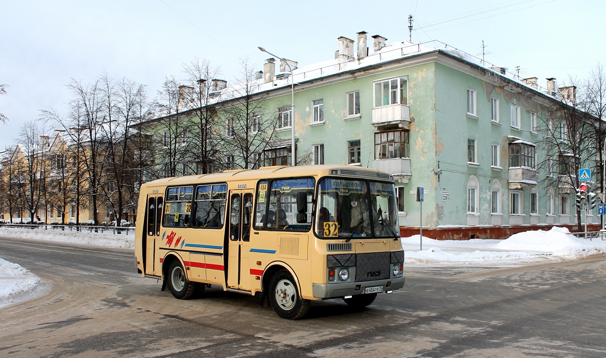 Томская область, ПАЗ-32054 № Е 454 ТР 70