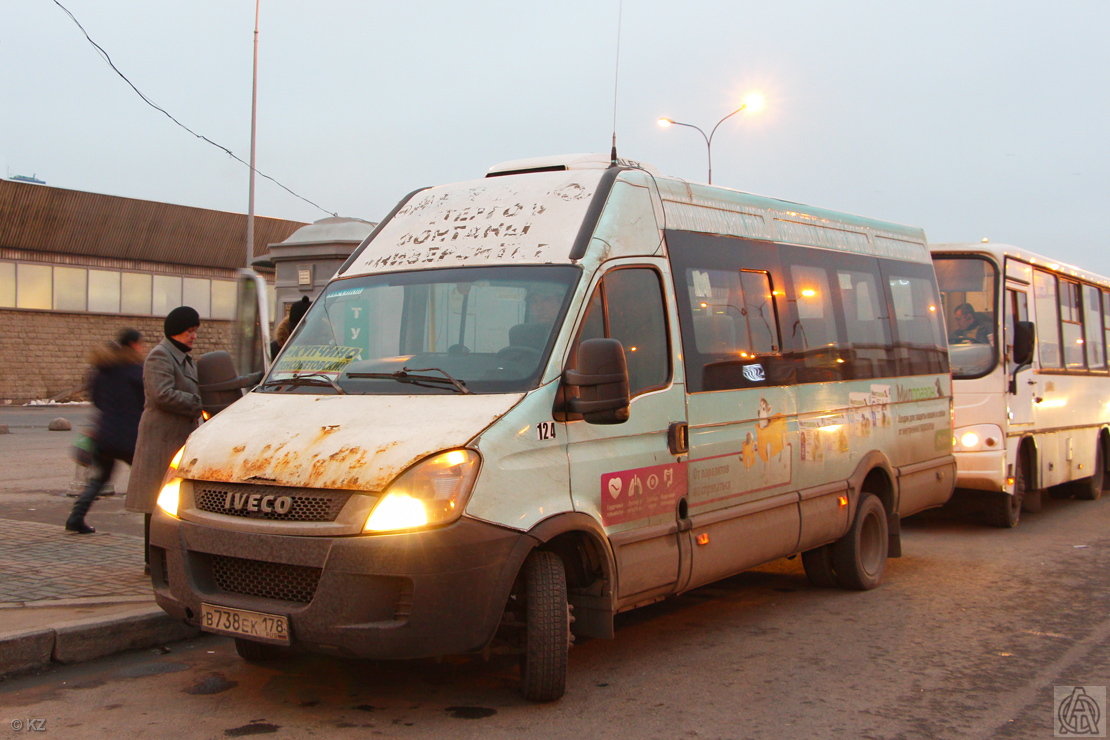 Санкт-Петербург, Нижегородец-2227UU (IVECO Daily) № В 738 ЕК 178