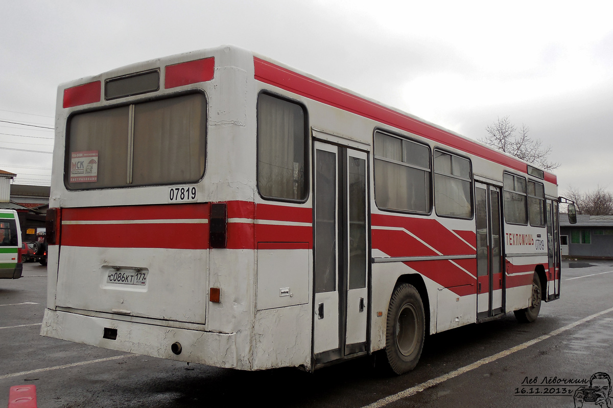 Москва, Mercedes-Benz O325 № 07819