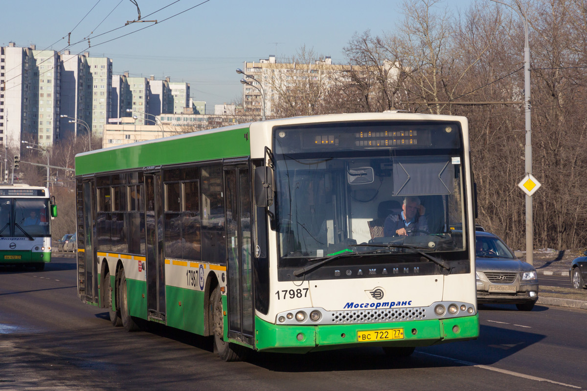 Москва, Волжанин-6270.06 