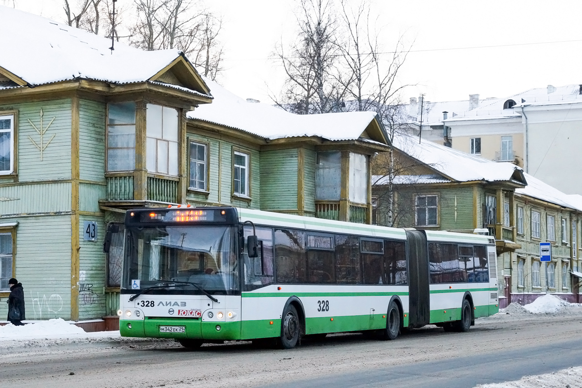 Die Oblast Archangelsk, LiAZ-6213.21 Nr. М 342 ЕК 29