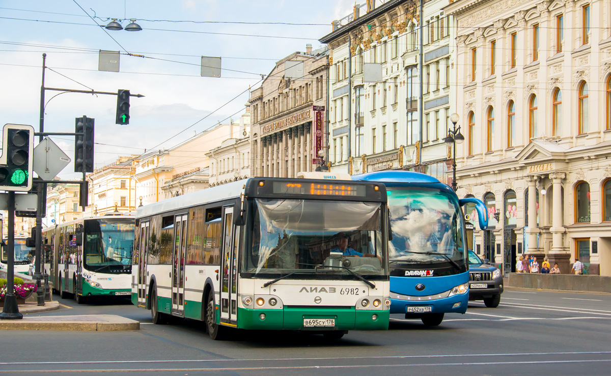 Санкт-Петербург, ЛиАЗ-5292.60 № 6982