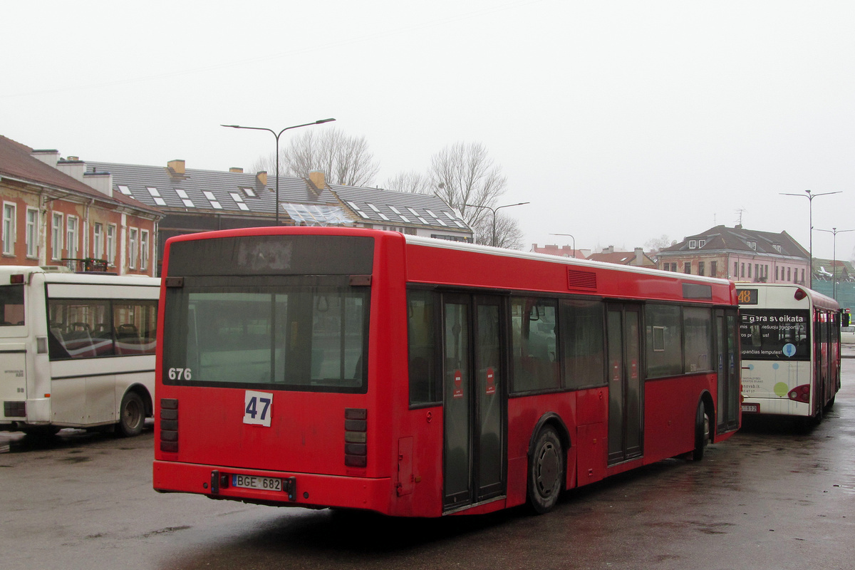 Литва, Van Hool A300 № 676