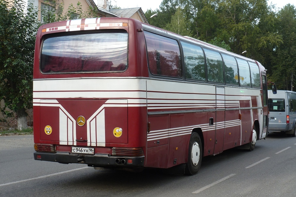 Свердловская область, Mercedes-Benz O303-15RHD № С 946 УН 96