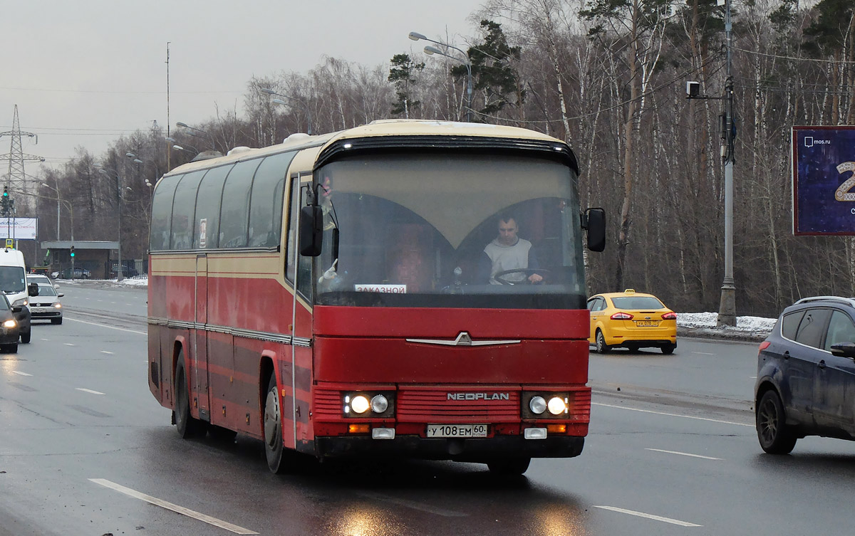 Псковская область, Neoplan N216H Jetliner № У 108 ЕМ 60