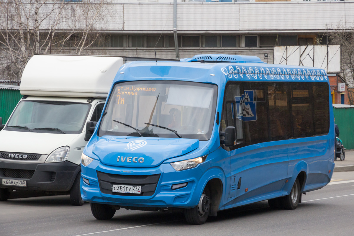 Москва, Нижегородец-VSN700 (IVECO) № С 381 РА 777