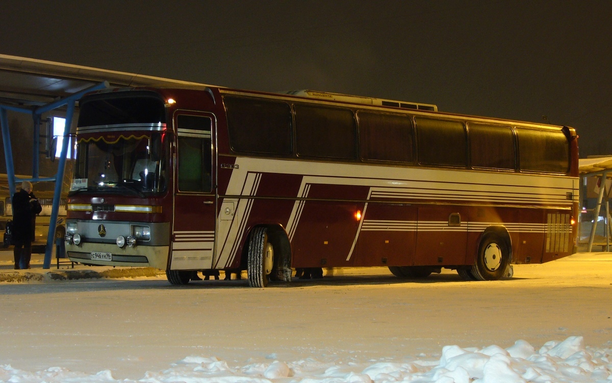 Свердловская область, Mercedes-Benz O303-15RHD № С 946 УН 96