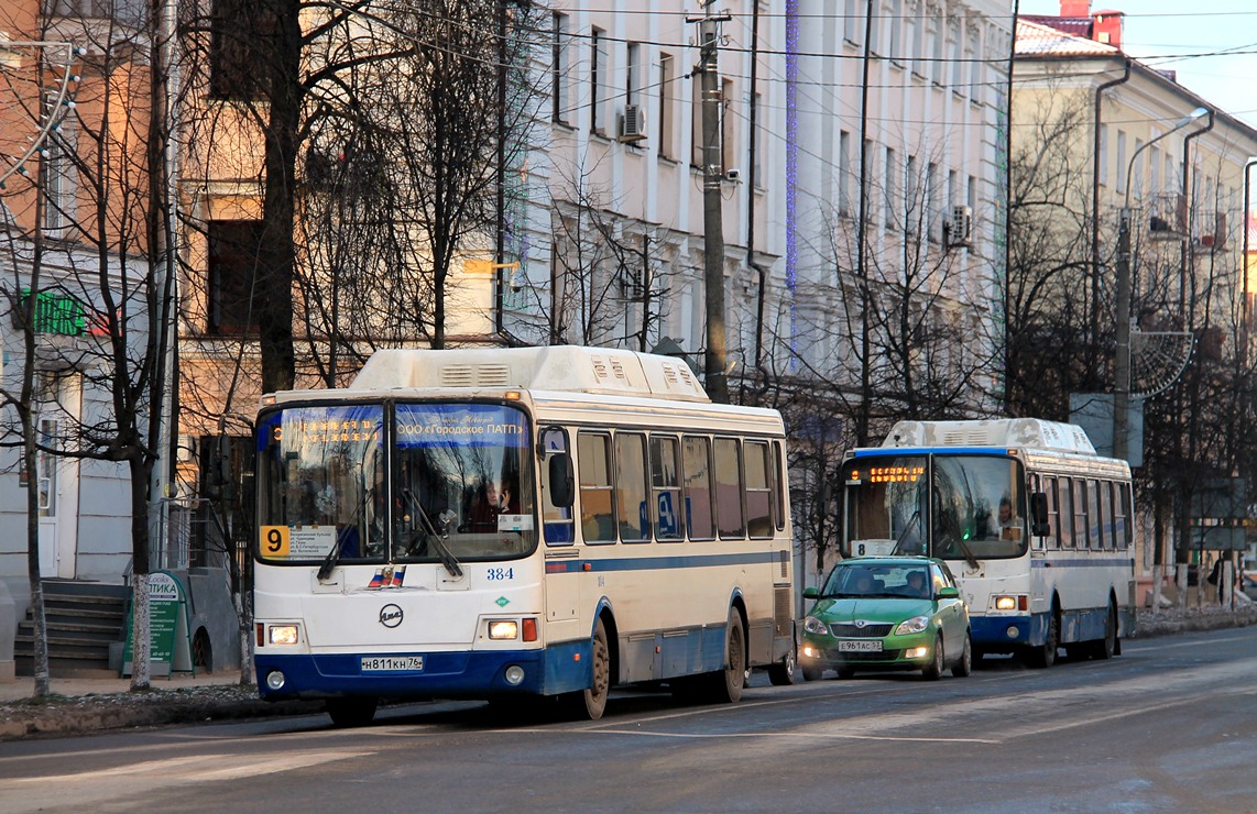 Новгородская область, ЛиАЗ-5256.57 № 384