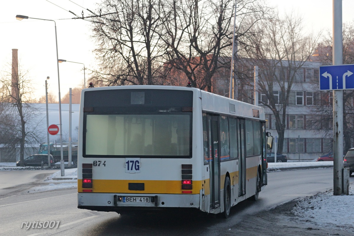 Литва, Van Hool A300 № 674