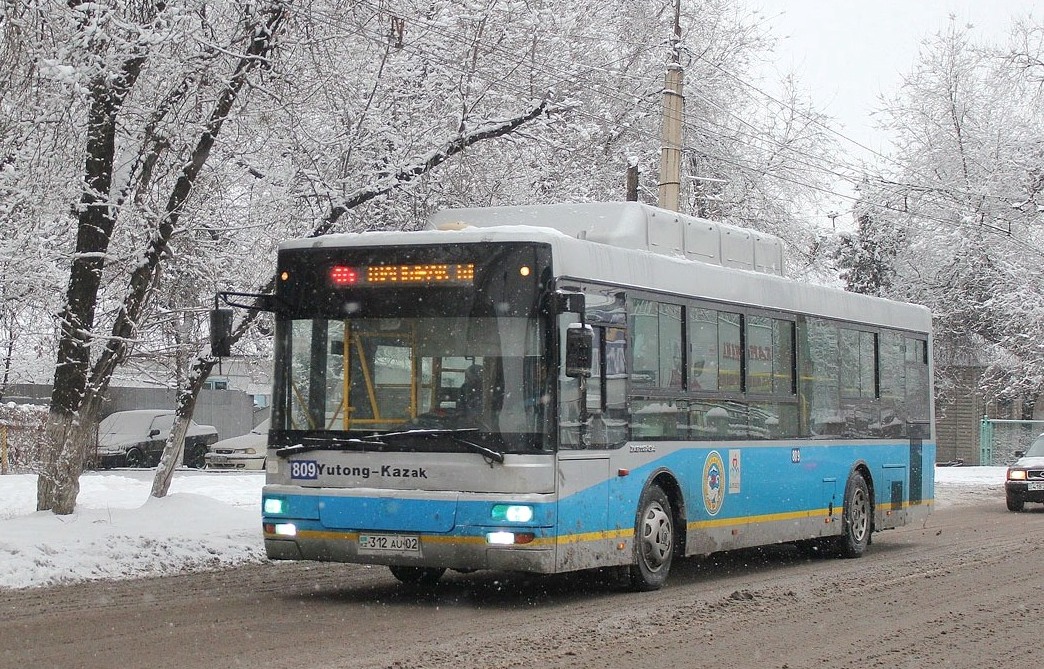 Алматы, Yutong ZK6118HGA № 809