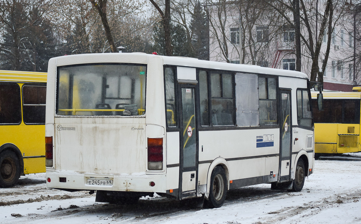 Тверська область, ПАЗ-320412-05 № Е 245 РВ 69