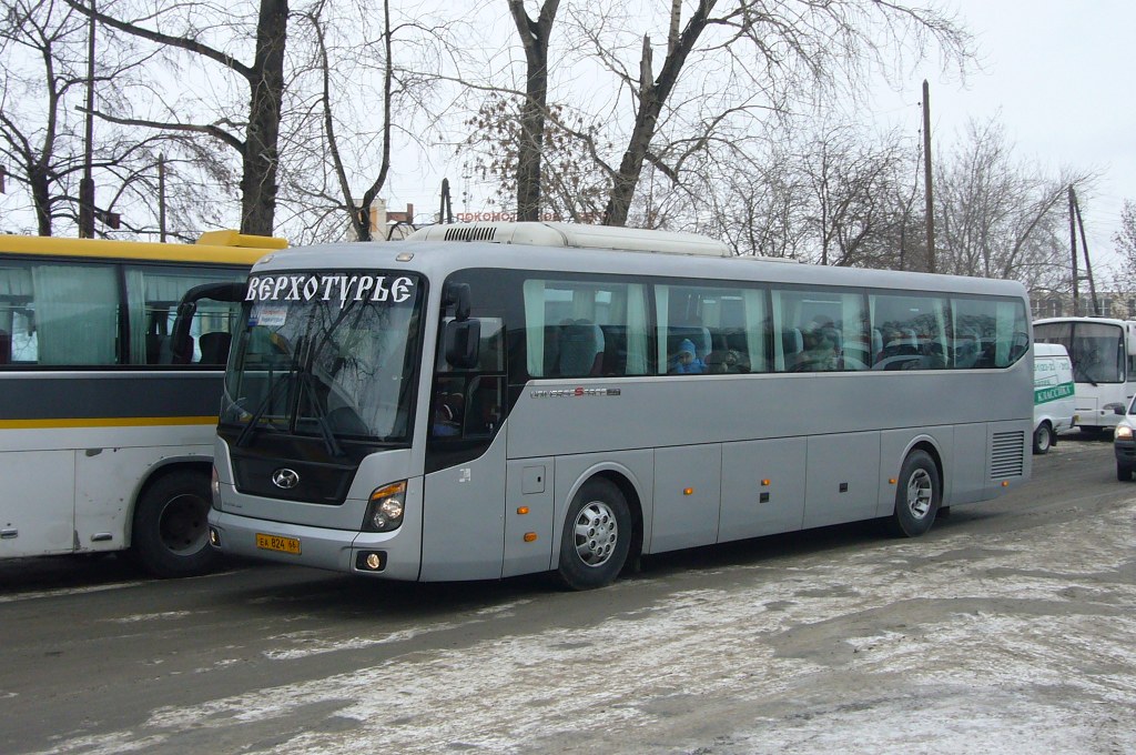 Свердловская область, Hyundai Universe Space Luxury № ЕА 824 66