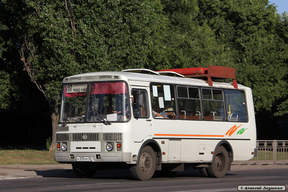 Рождественский воронеж автобус. ПАЗ 32054 Воронеж. Автобус Воронеж Рождественская Хава. Верхняя Хава автобус 540. 117 Маршрут Воронеж Димитрова.