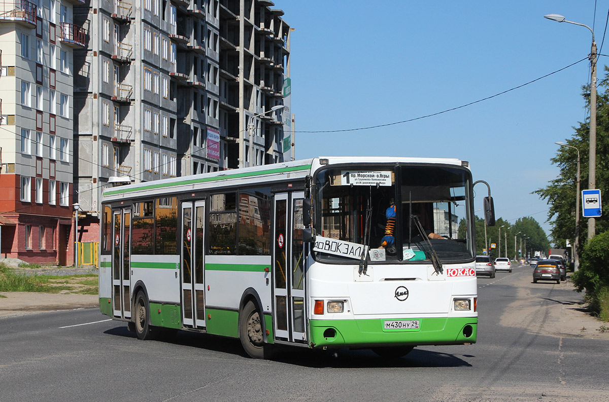 Архангельская область, ЛиАЗ-5293.53 № М 430 НУ 29