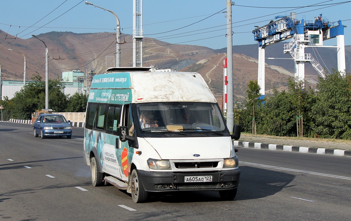 Kraj Krasnodarski, Samotlor-NN-3236 (Ford Transit) Nr А 605 АО 123