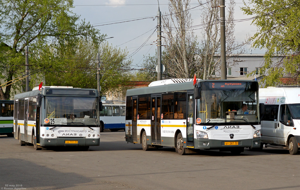 Московская область, ЛиАЗ-5292.60 № 1737; Московская область, ЛиАЗ-4292.60 (1-2-1) № 1287