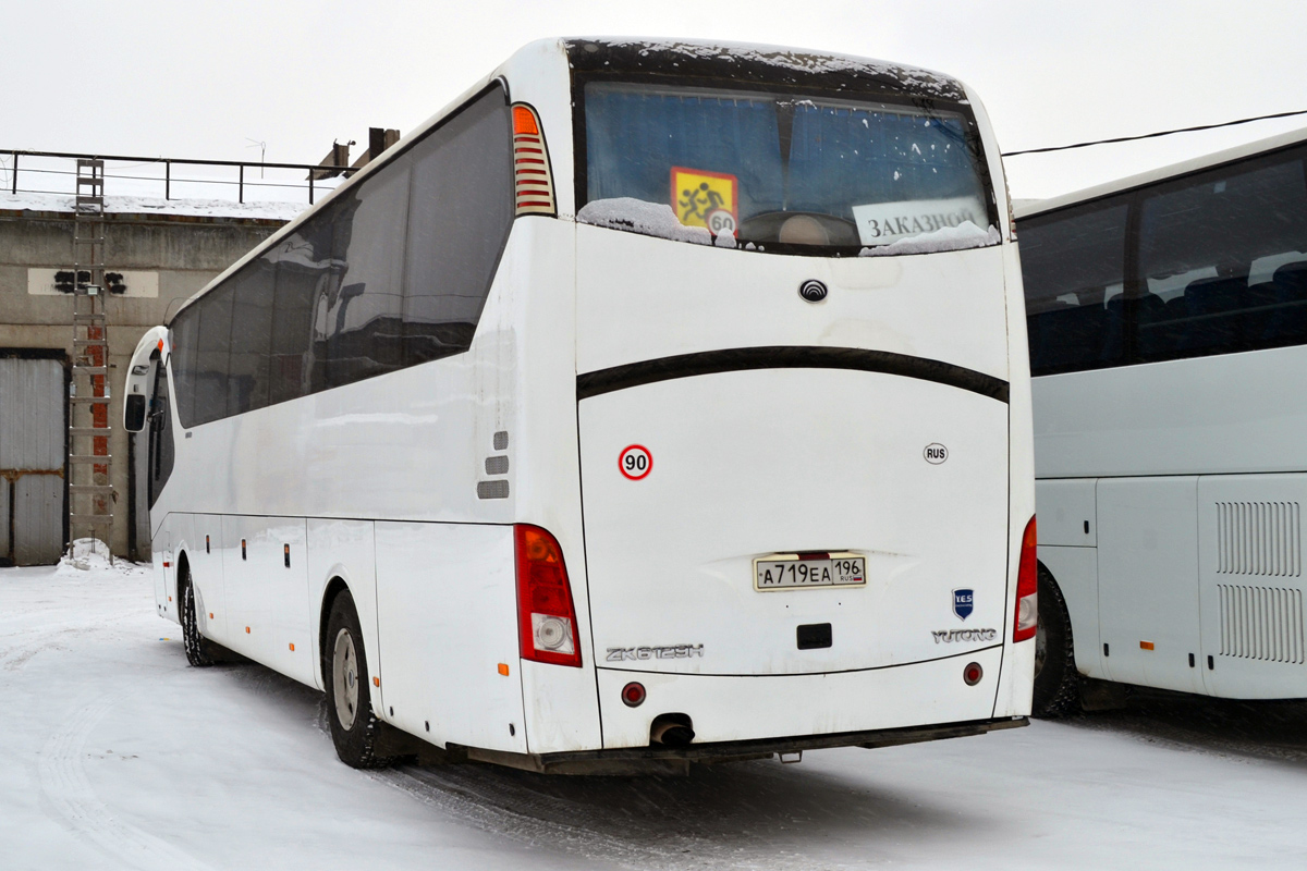 Sverdlovsk region, Yutong ZK6129H # А 719 ЕА 196