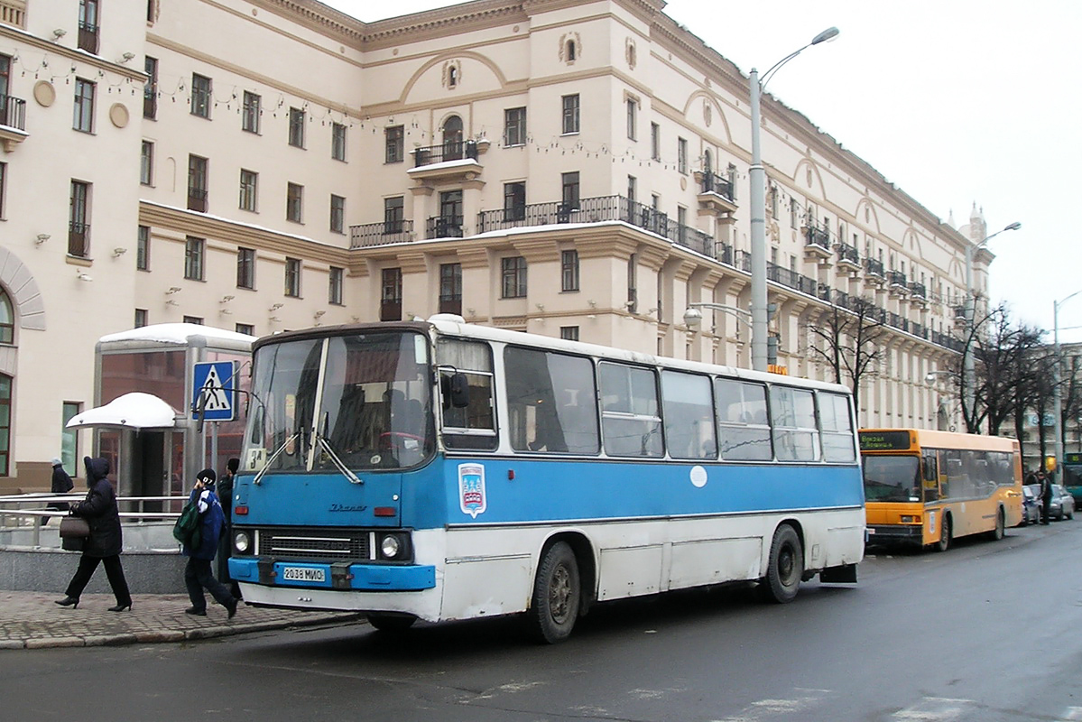 Минск, Ikarus 260.37 № 023213