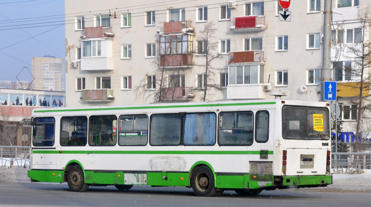 Omsk region, LiAZ-5256.35 Nr. Т 360 ВМ 55