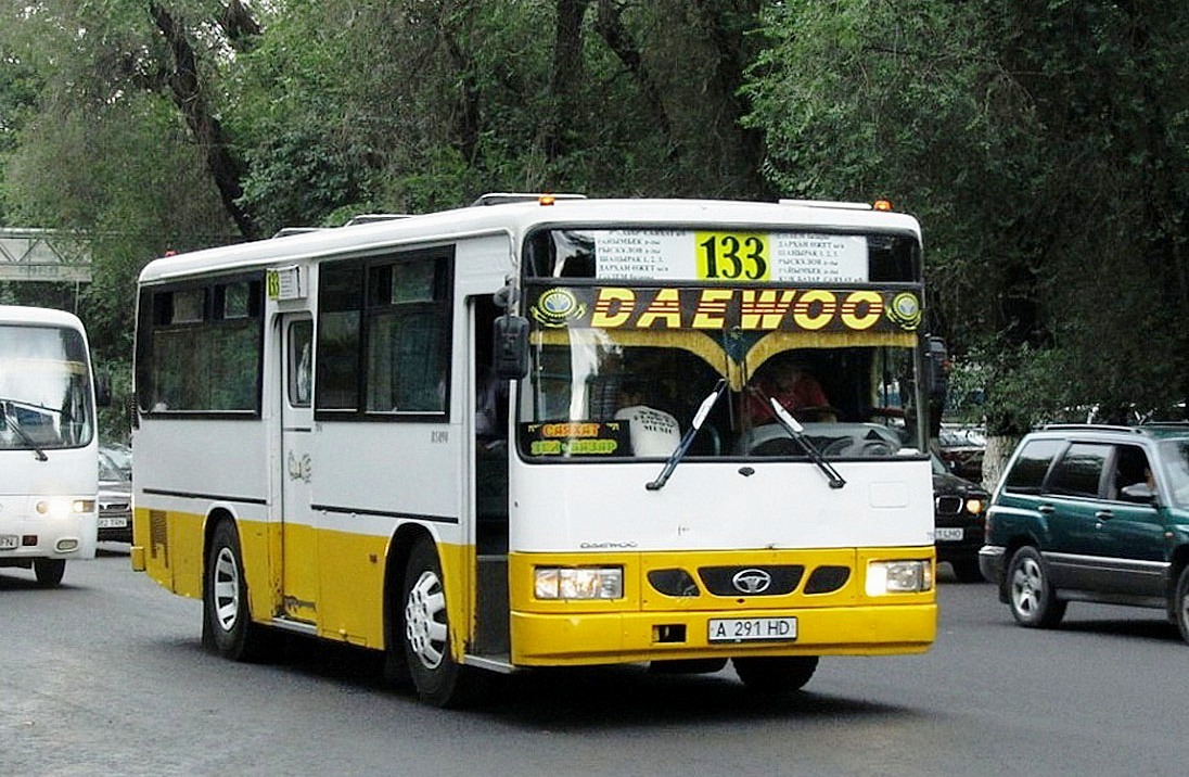 Almaty, Daewoo BS090 Royal Midi (Busan) Nr. 7016
