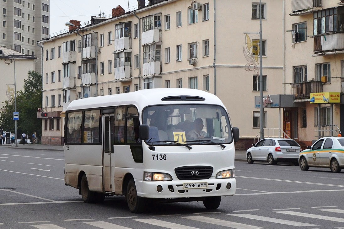 Екатеринбург до конца года не получит новые автобусы Foto 16