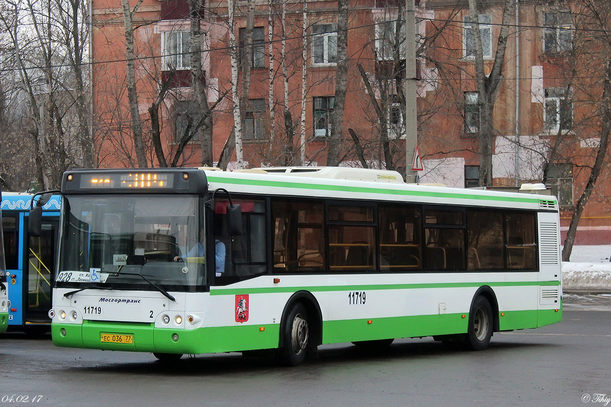 Moskwa, LiAZ-5292.22 (2-2-2) Nr 11719