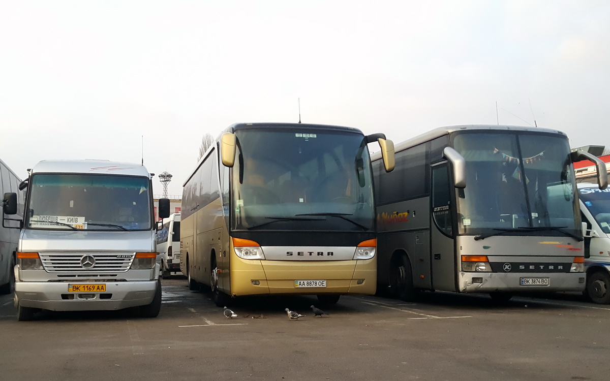 Ровненская область, Ernst Auwärter Economy № BK 1169 AA; Киев, Setra S415HD № AA 8878 OE; Ровненская область, Setra S315GT-HD (Spain) № BK 3874 BO