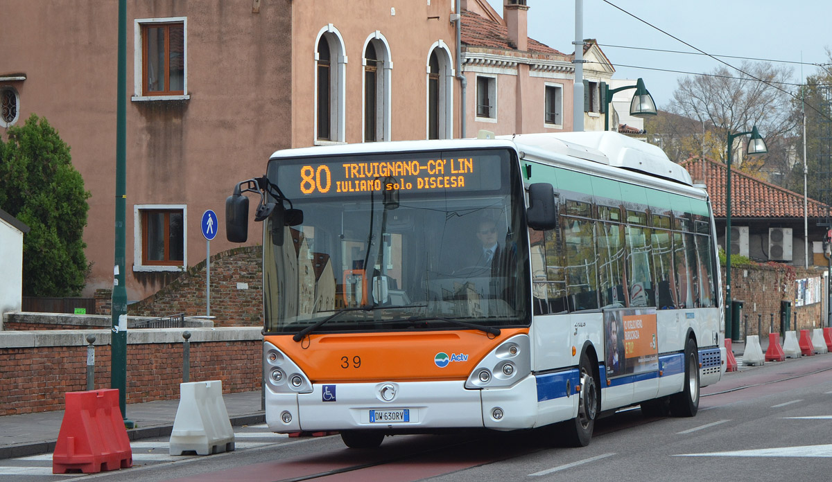 Италия, Irisbus Citelis 12M CNG № 39