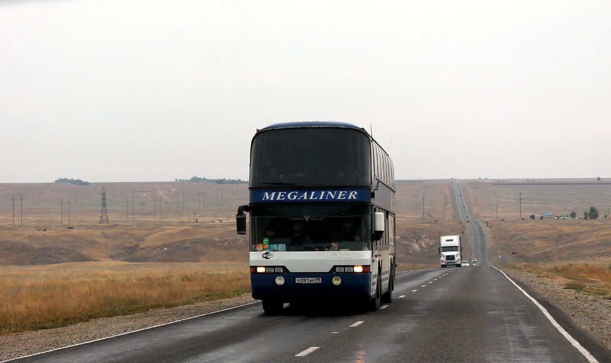 Дагестан, Neoplan N128/4 Megaliner № У 091 АР 99