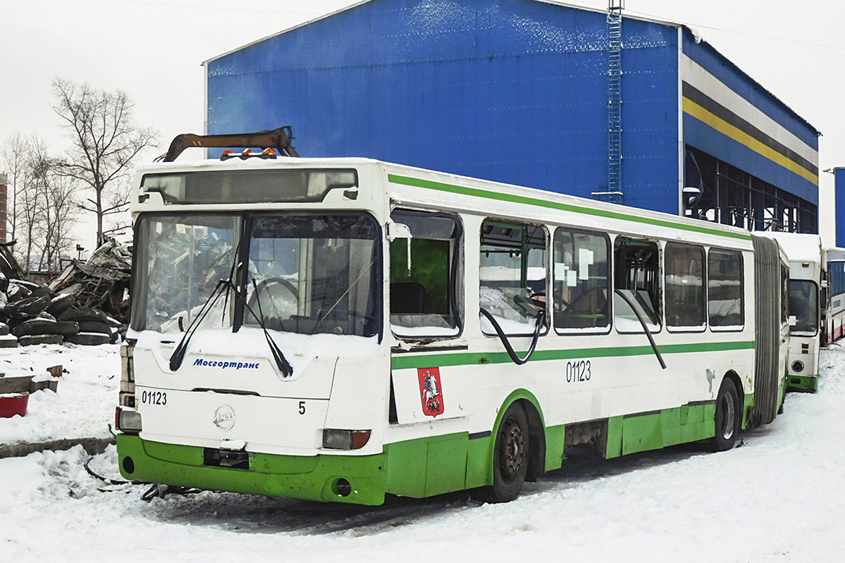 Москва, ЛиАЗ-6212.01 № 01123