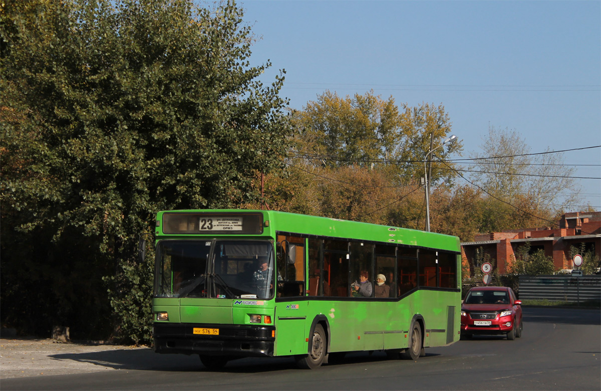 Новосибирская область, МАЗ-104.021 № 4153