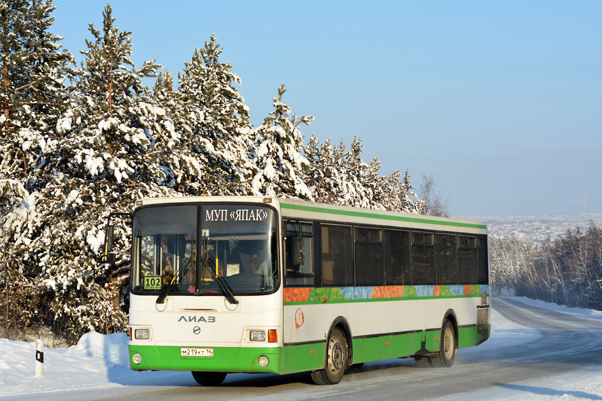 Jakutien Republik, LiAZ-5256.60-01 Nr. М 219 КТ 14