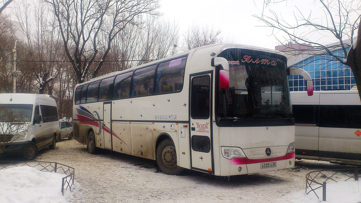 Республика Крым, Mercedes-Benz O303 № А 033 СА 82