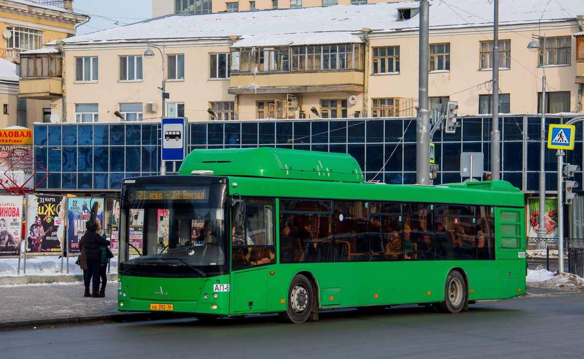 Свердловская область, МАЗ-203.L65 № 1669