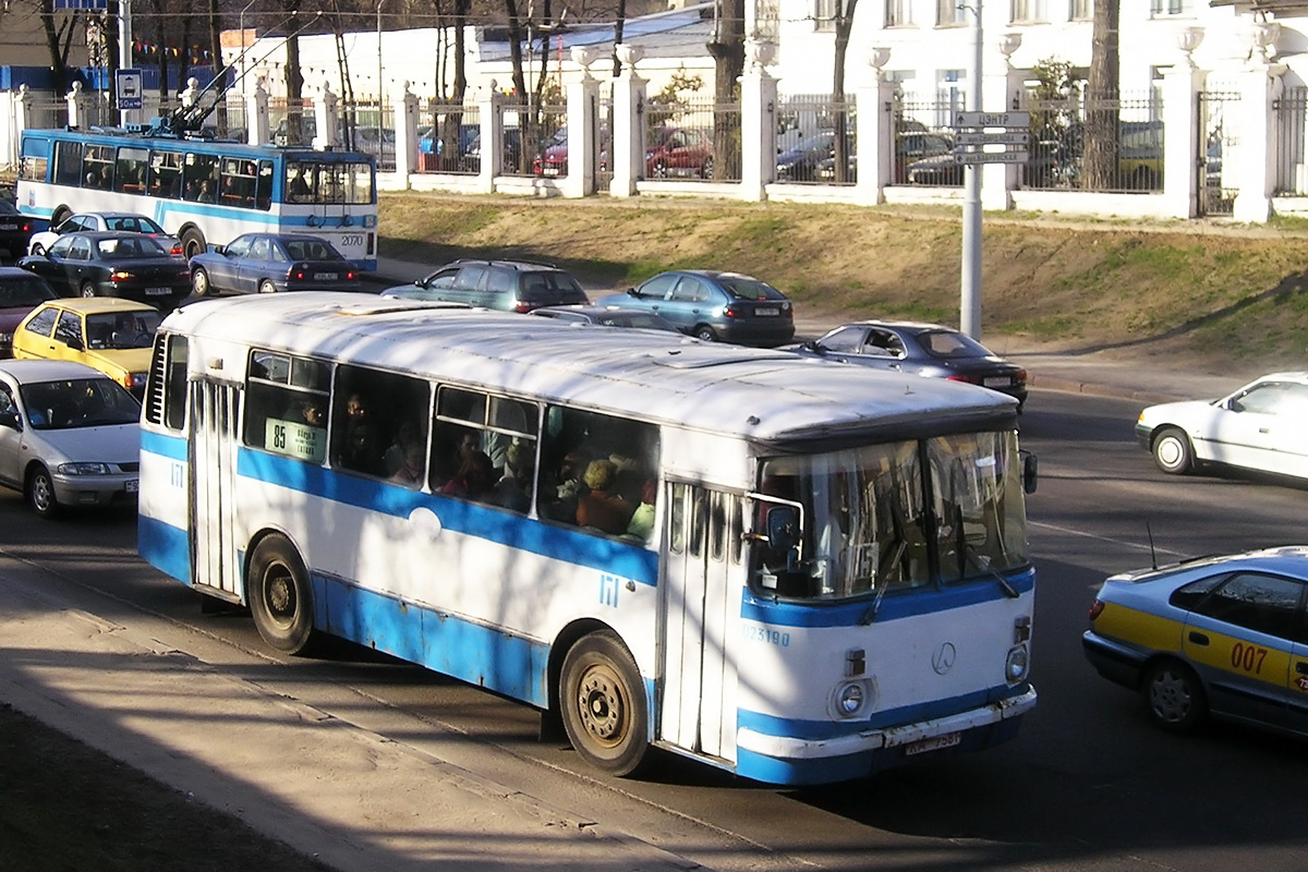 Minsk, LAZ-695N № 023190