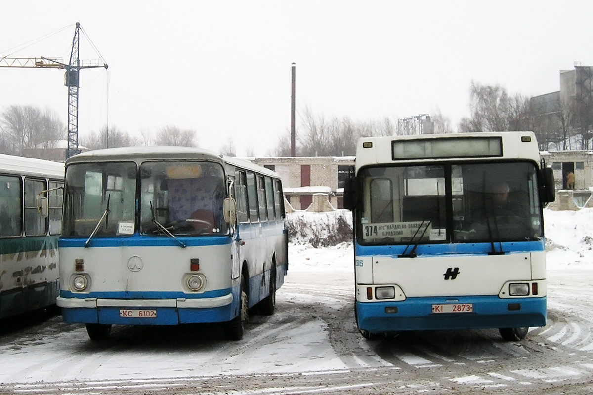 Minsk, LAZ-695N # 025937; Minsk, Neman-52012 # 026115