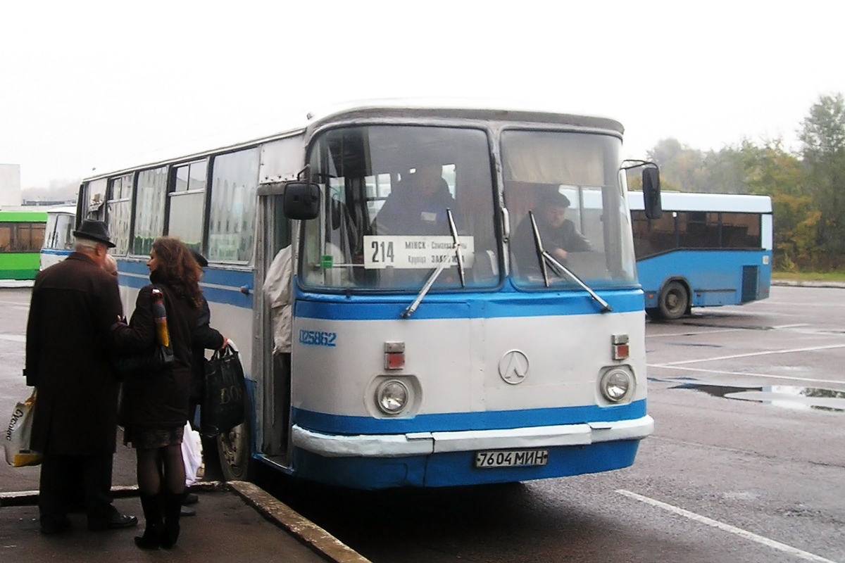 Mińsk, LAZ-695N Nr 025682