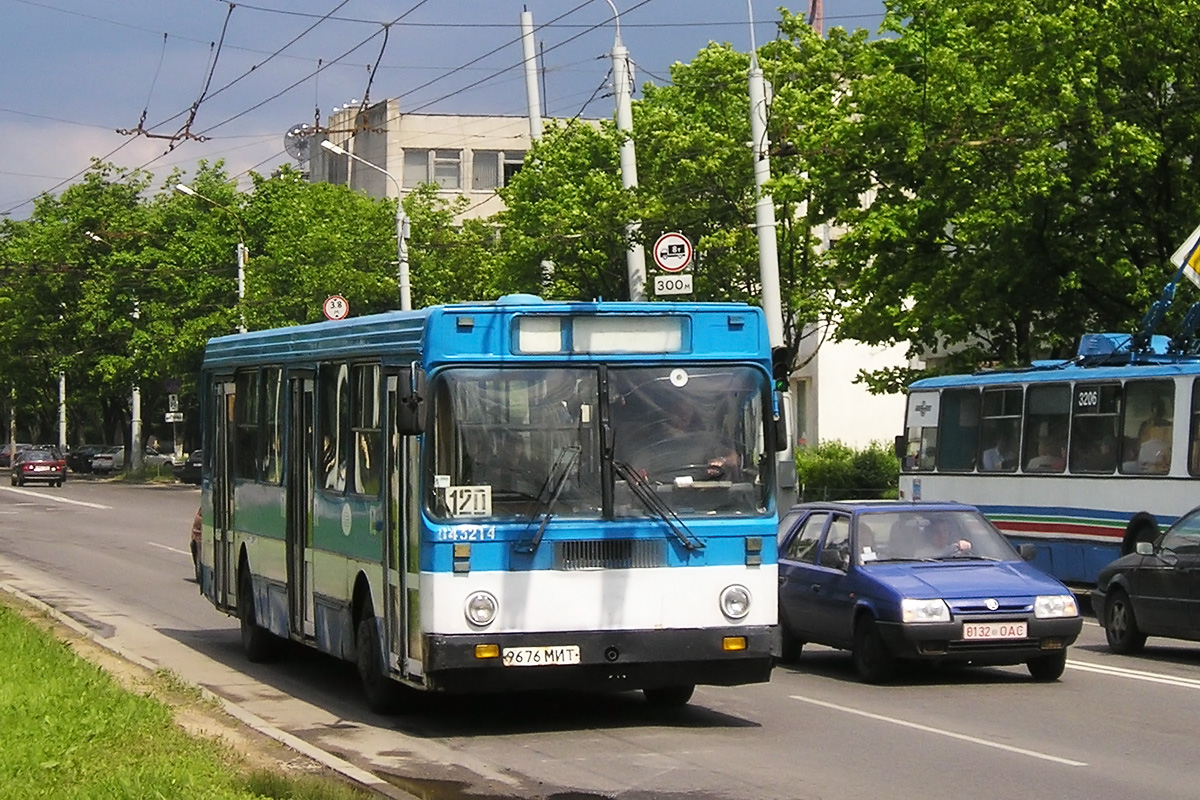 Minsk, LiAZ-5256.00 č. 043214