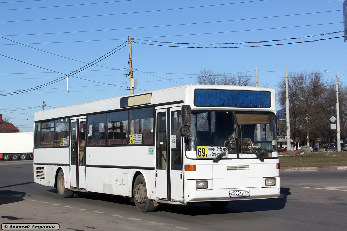 Воронежская область, Mercedes-Benz O405 № С 588 АВ 136