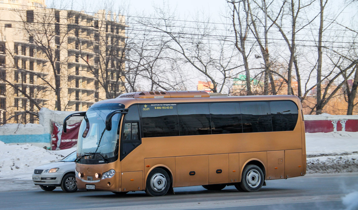 Новосибирская область, King Long XMQ6800 № Т 460 СР 174