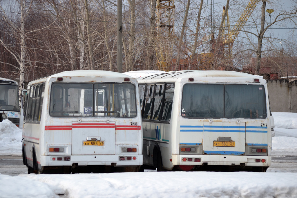 Чувашия, ПАЗ-32054 № 2738; Чувашия, ПАЗ-32053 № 2712