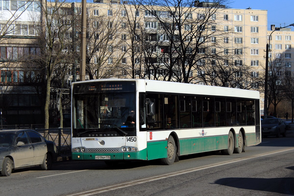 Санкт-Петербург, Волжанин-6270.06 