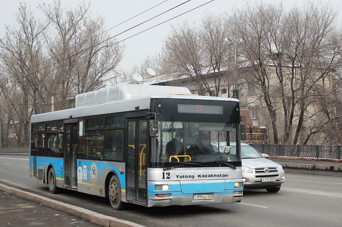 Ałmaty, Yutong ZK6120HGM Nr 012