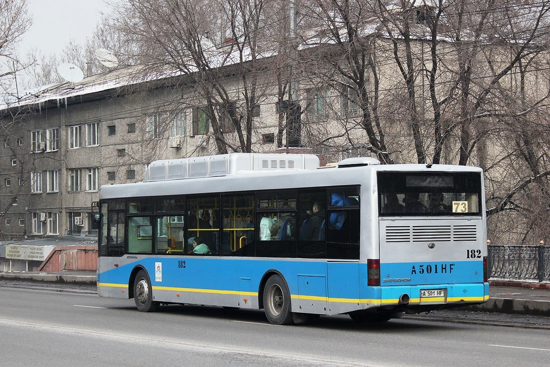 Алматы, Yutong ZK6120HGM № 182